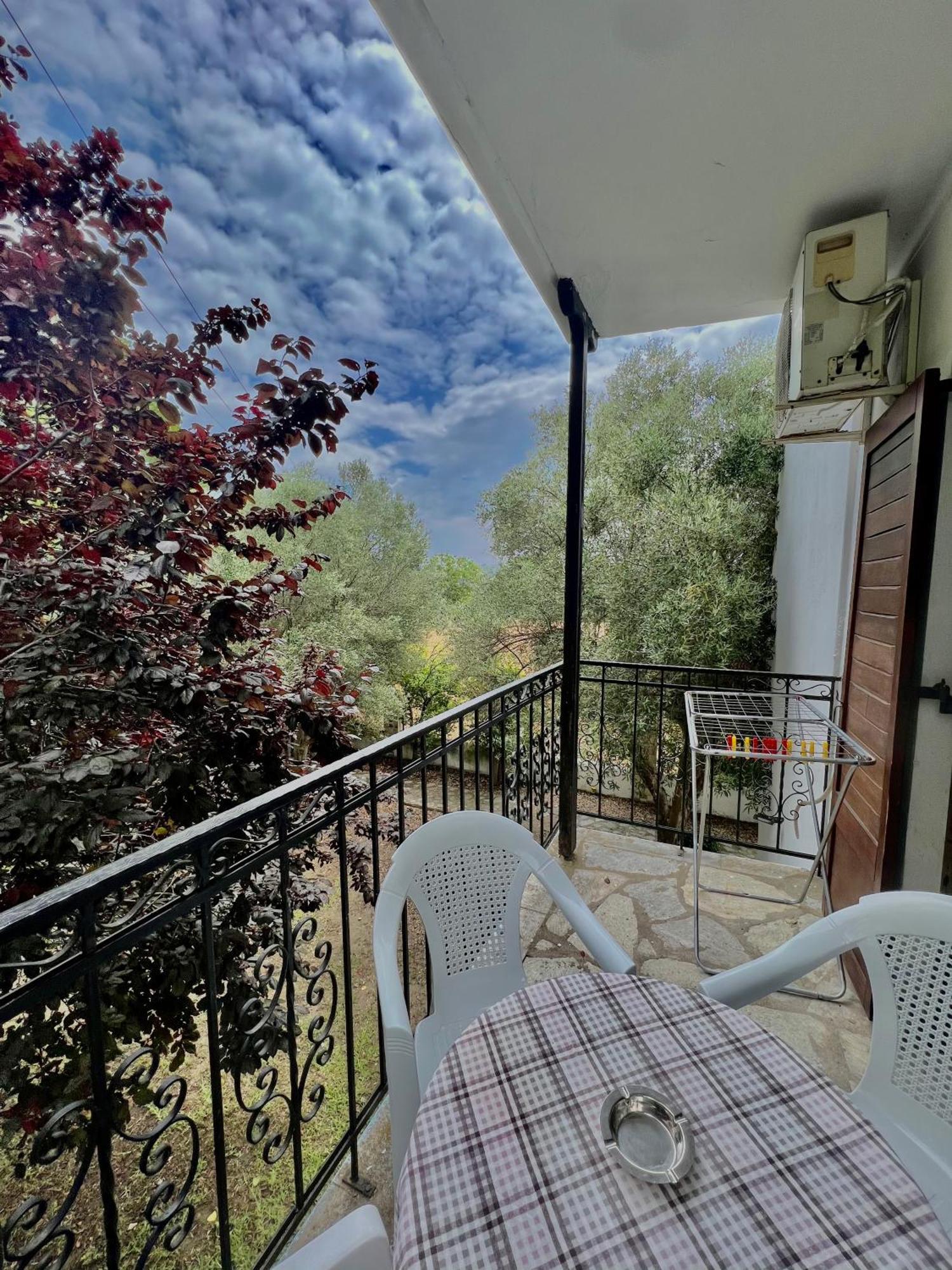 Blue Garden Inn 弗尔卡 外观 照片